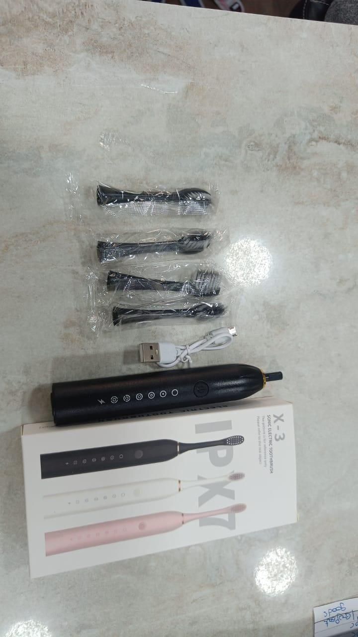 SonicGlow Pro Smart Toothbrush